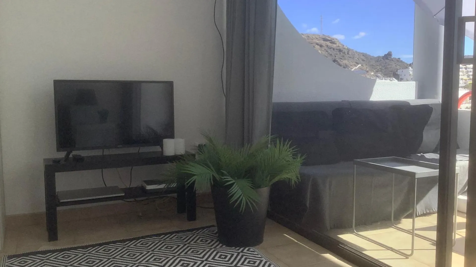 El Cardenal Casa Lise Playa Del Curaアパートメント アパート